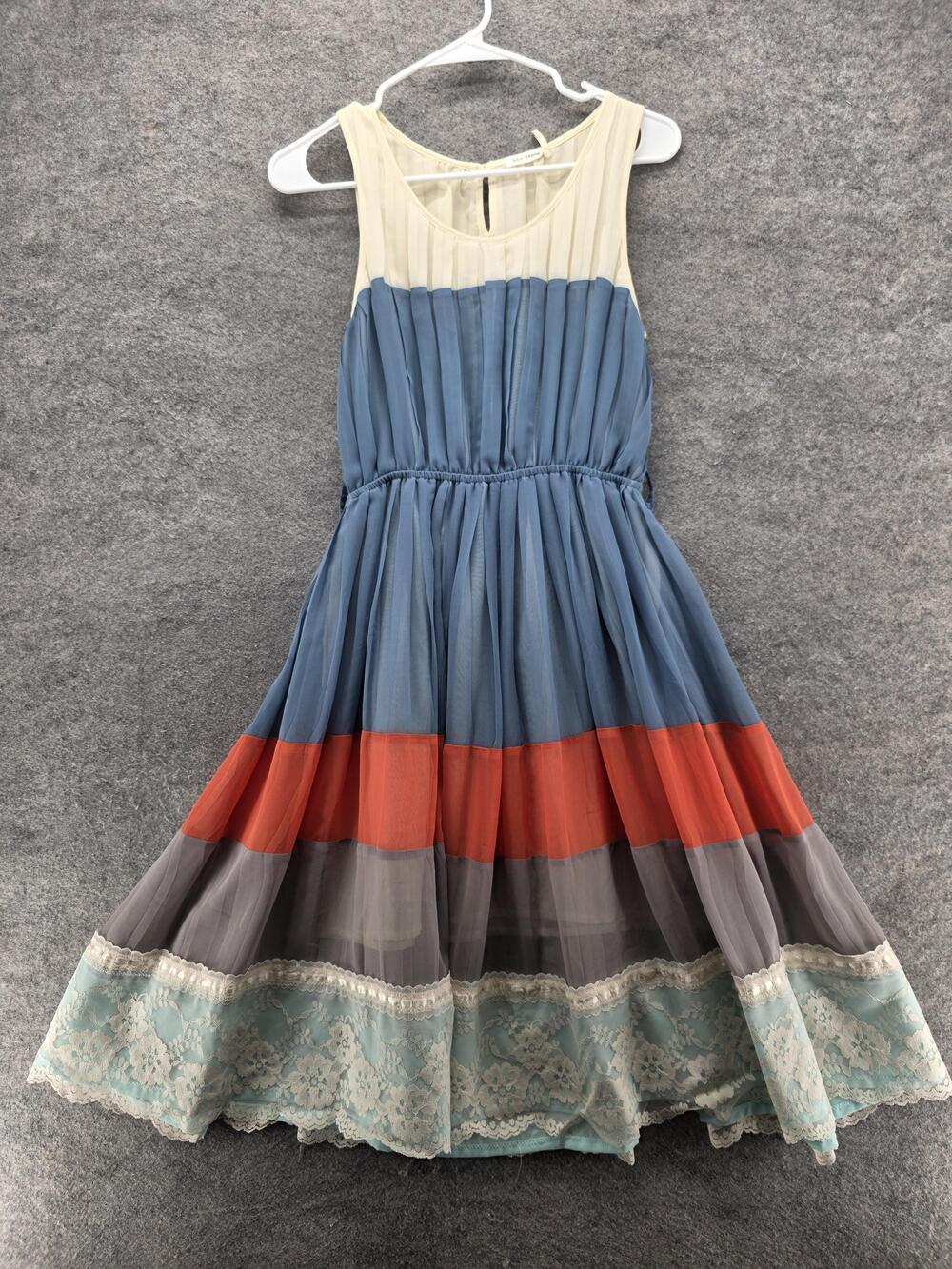 Blu Pepper Dress Womens Small Blue Colorblock Lace Pleated Sleeveless B2775